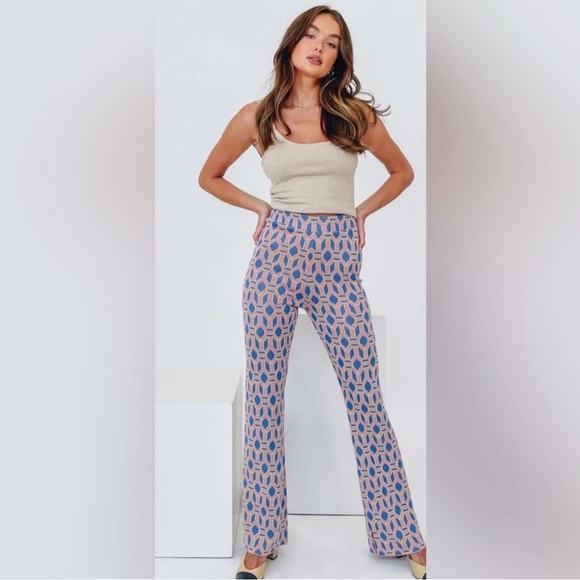Zara Blue and Pink Patterned Hi-Rise Bootcut Sweater Knit Pants - Picture 1 of 5